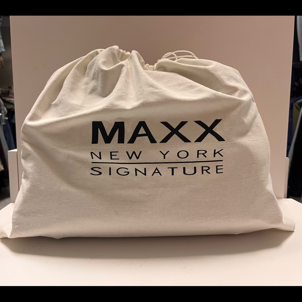 Maxx New York red satchel